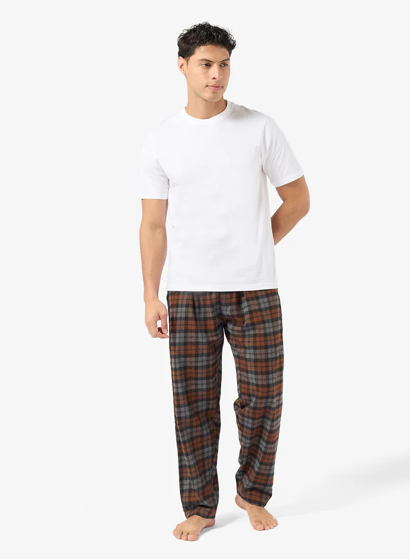 Regular fit tee and Pant set